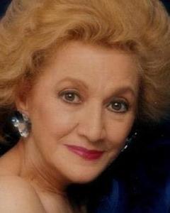 Woman, 90. doll142