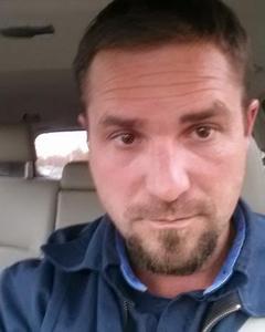 Man, 47. steelrich