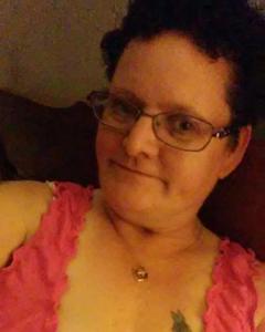 Woman, 58. Della8233