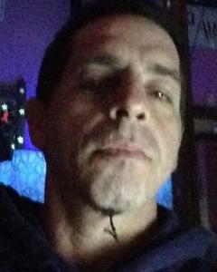 Man, 30. huss6880