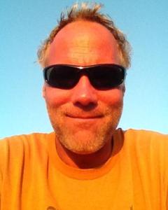 Man, 56. airessun