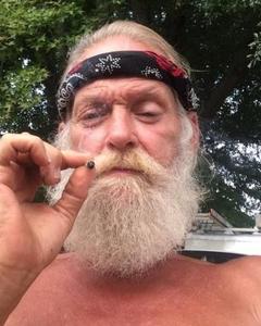 Man, 72. Winnie7327
