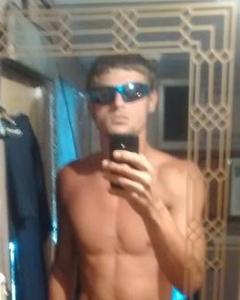 Man, 32. josh924213