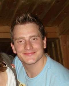 Man, 43. parasutista