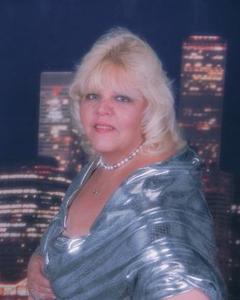 Woman, 70. efigura30