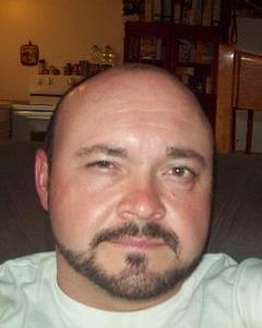 Man, 44. dan7751