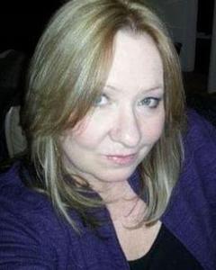 Woman, 60. Kissmet