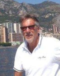 Man, 70. smilepoint