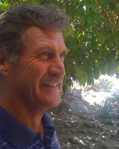 Man, 68. databledude