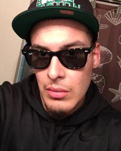 Man, 34. Hugo_Bangz