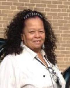 Woman, 76. Lisa472