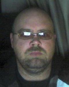 Man, 50. smoke014849