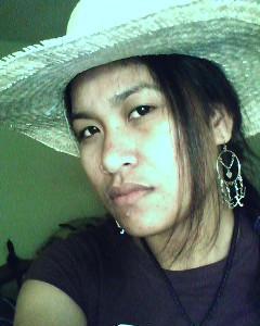 Woman, 37. helpink