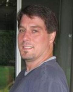 Man, 60. couvdweller