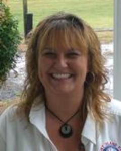 Woman, 54. kimbervet