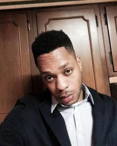 Man, 40. slimfootzny