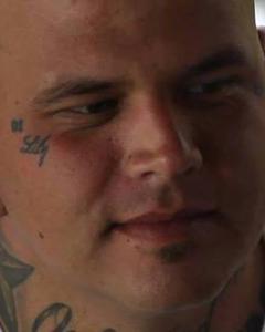 Man, 45. hensleyd