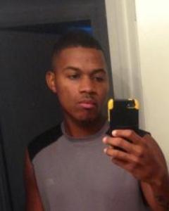Man, 37. Bry242463