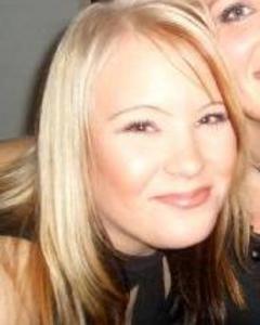 Woman, 42. Wak758475296