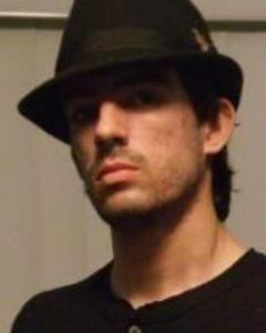 Man, 34. D3UxVl4d