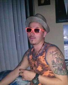 Man, 34. blondiedread