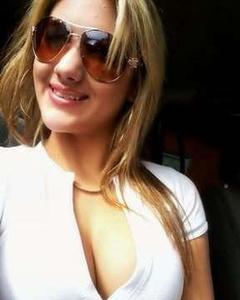 Woman, 35. AnahiMoss3