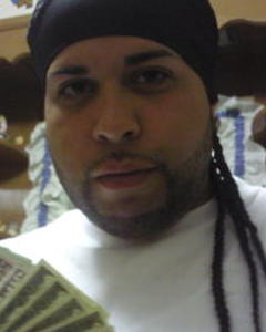 Man, 39. PHATJOE382