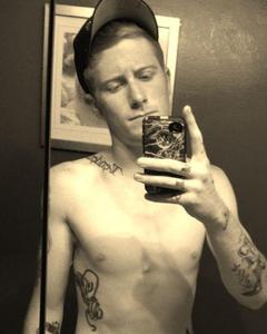 Man, 33. Brandon924803