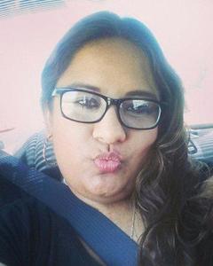 Woman, 35. Single_bee