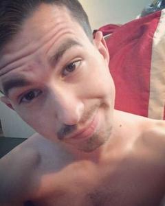 Man, 33. DjLilDerek