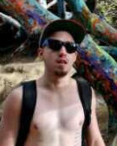 Man, 33. TcrushenEm