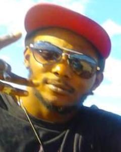 Man, 34. Youngc6823