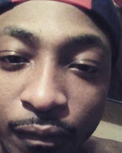 Man, 37. moemoney27