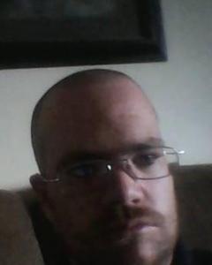 Man, 37. aallee2475