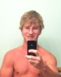 Man, 34. Daniel10226705