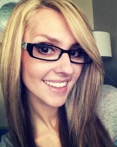 Woman, 44. LRBear81