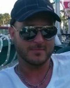 Man, 45. captaincum3460
