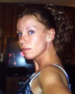Woman, 46. shortncute4