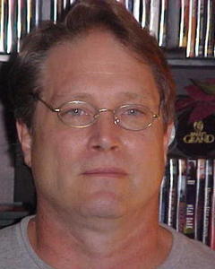 Man, 70. agentor