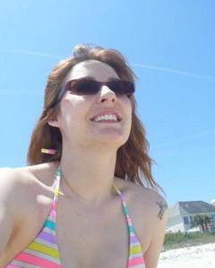 Woman, 44. julllyhooles