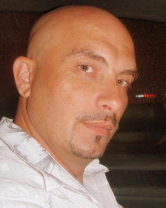 Man, 53. romanom