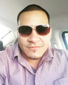 Man, 44. AJC4647