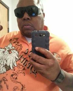 Man, 52. BIG_poppa0636