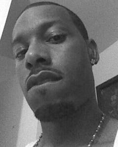 Man, 40. MANDINGO281121