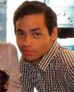 Man, 32. Pauldev