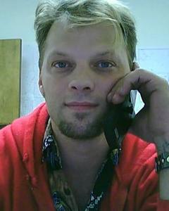 Man, 50. J1974948