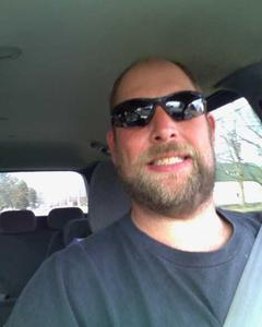 Man, 44. Jshvnhrn