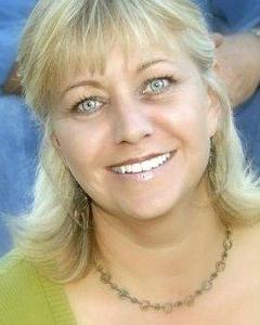Woman, 60. Jules4728