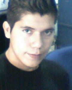 Man, 34. isaxs