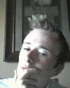 Man, 28. brad44617850